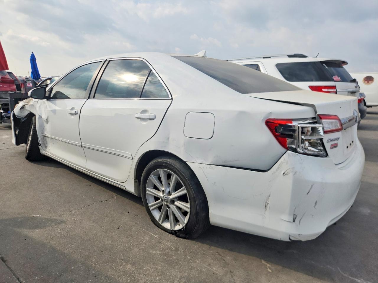 2012 Toyota Camry Se - Фото 2
