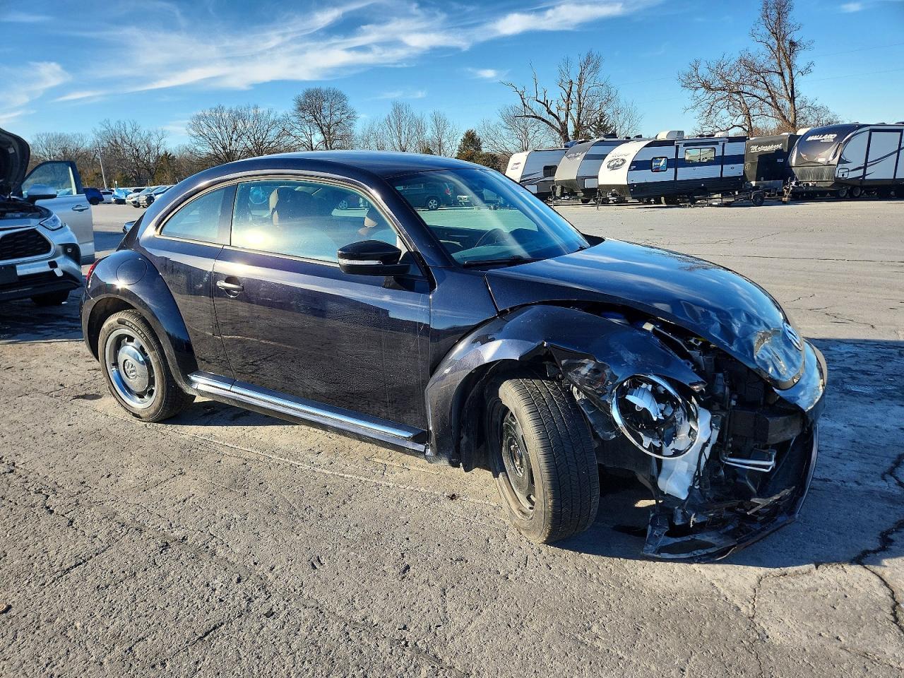 2016 Volkswagen Beetle 1.8T - Image 4