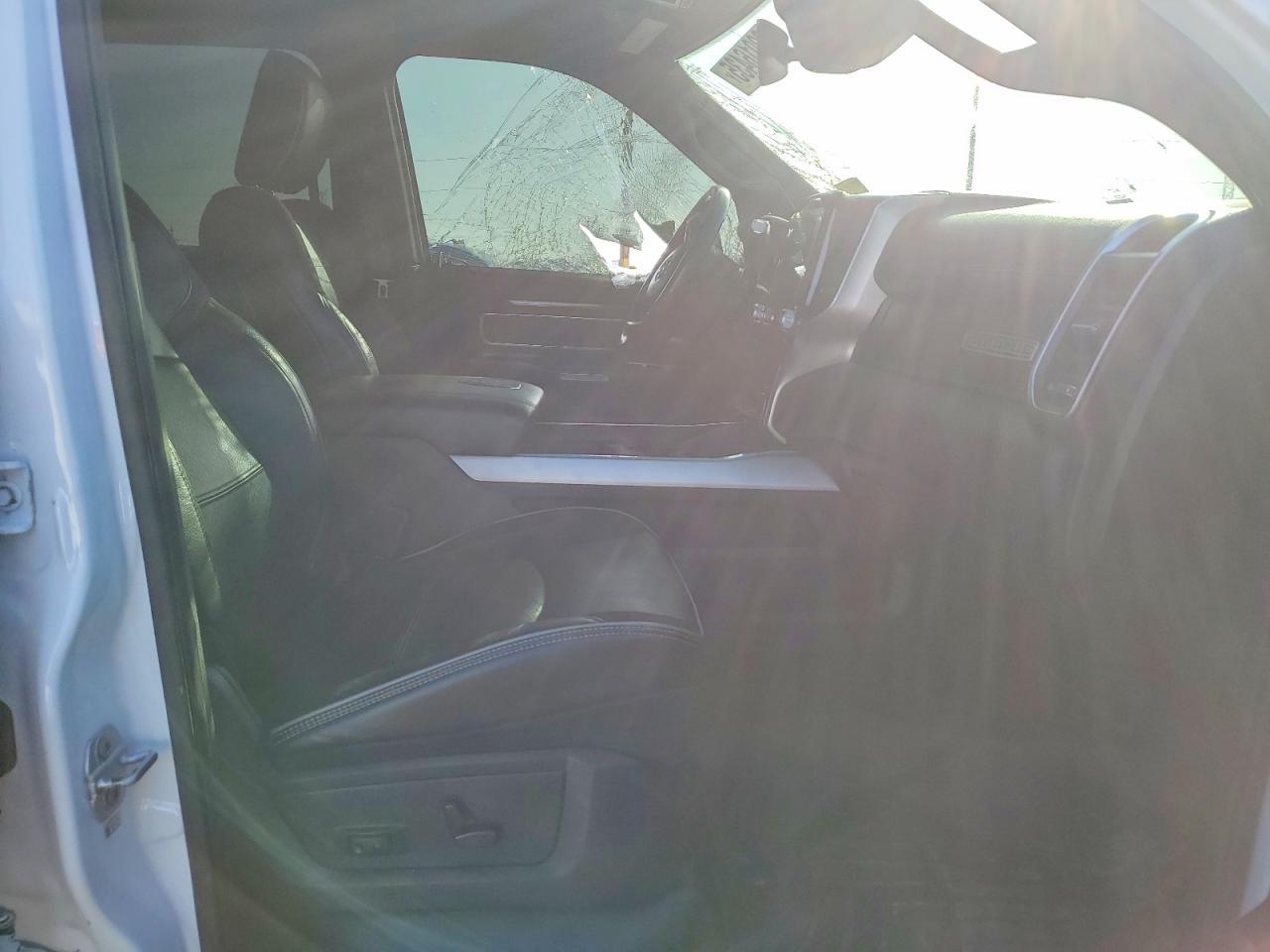 2019 Ram 2500 Laramie - Image 7
