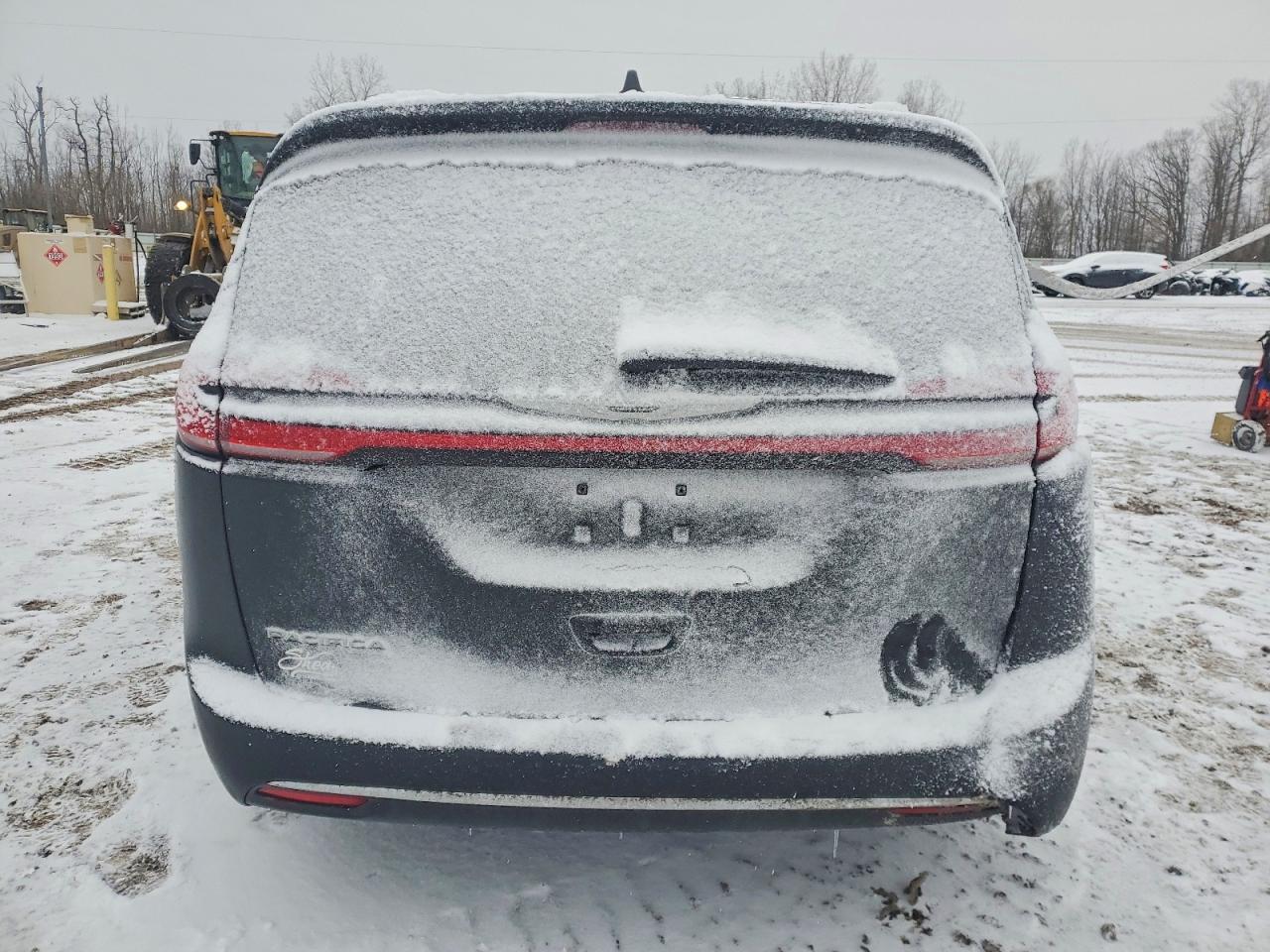 2022 Chrysler Pacifica Touring L - Image 6