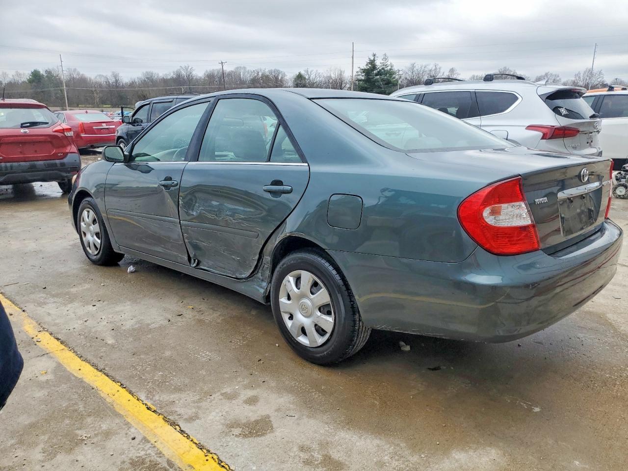 2003 Toyota Camry Le - Фото 2