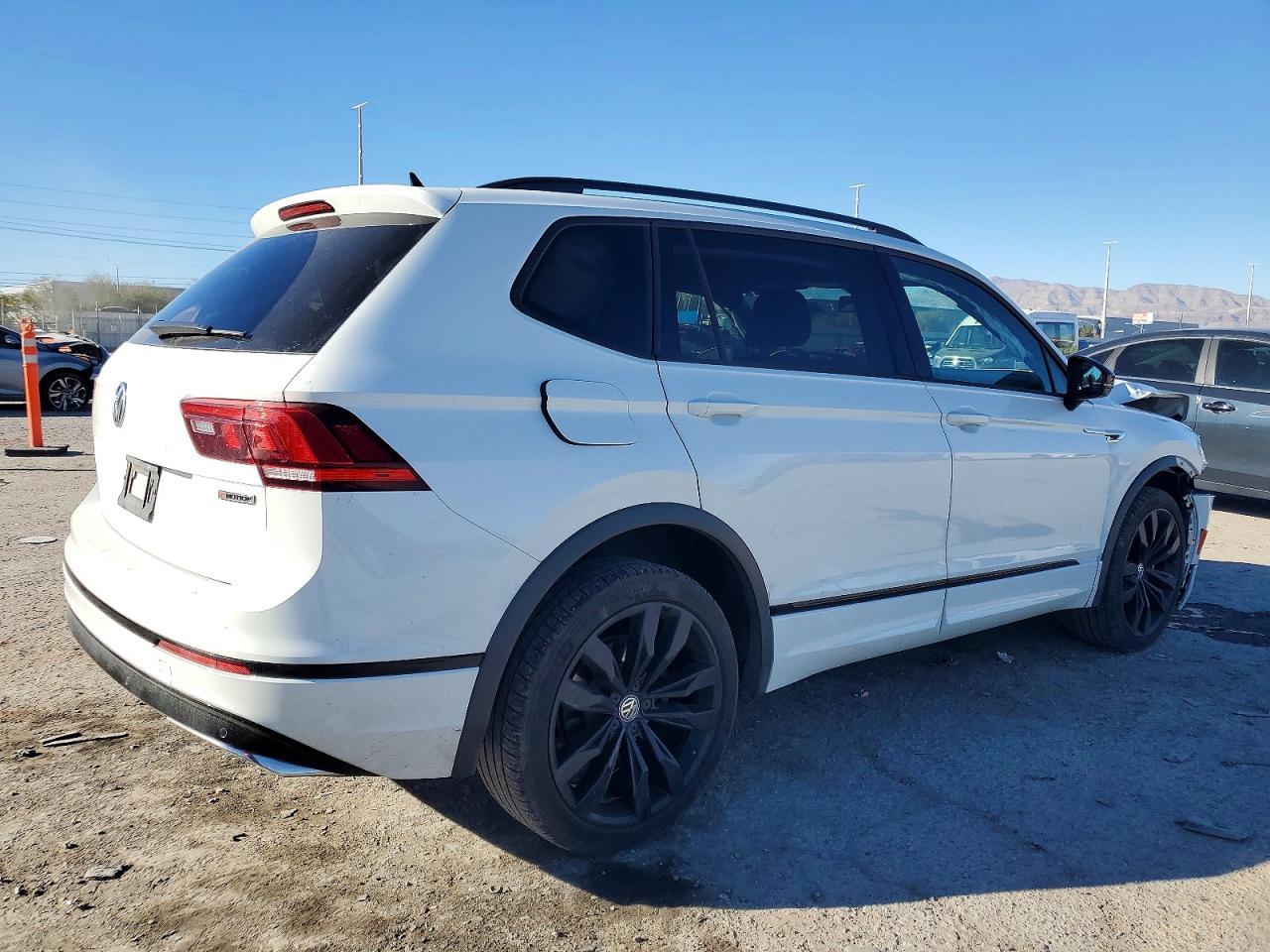 2021 Volkswagen Tiguan Se - Фото 3