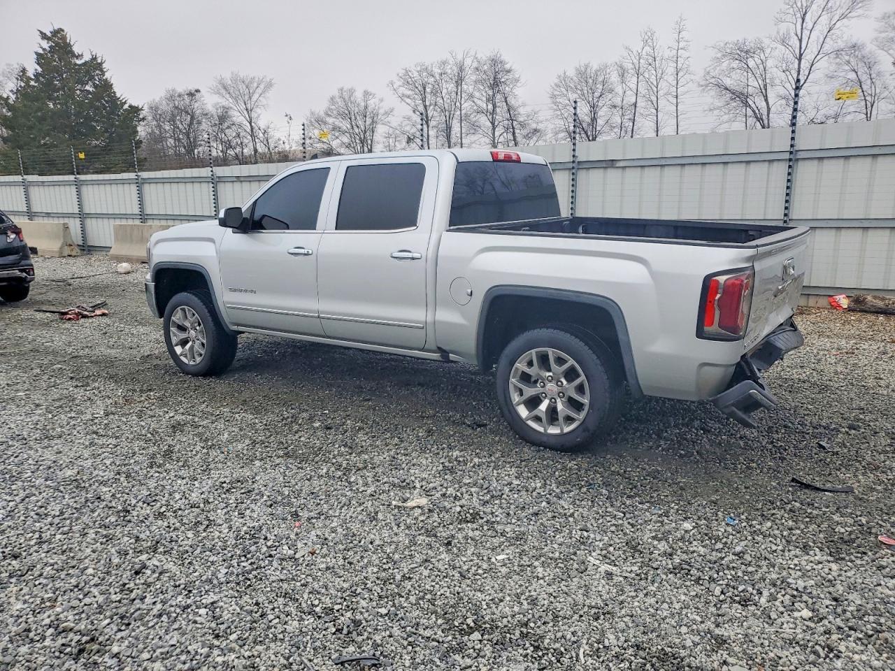 2017 GMC Sierra C1500 Slt - Фото 2