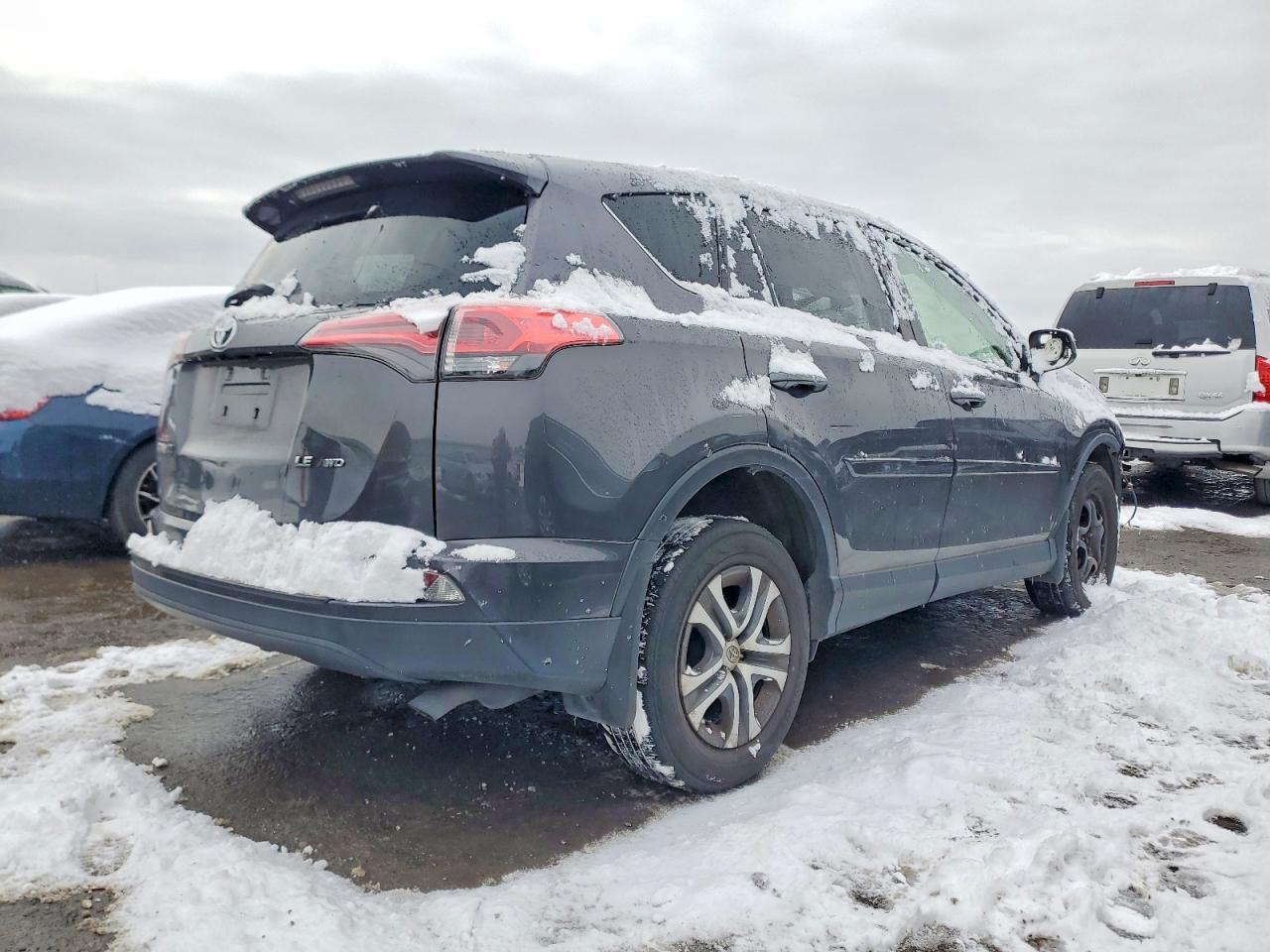 2018 Toyota Rav4 Le - Фото 3