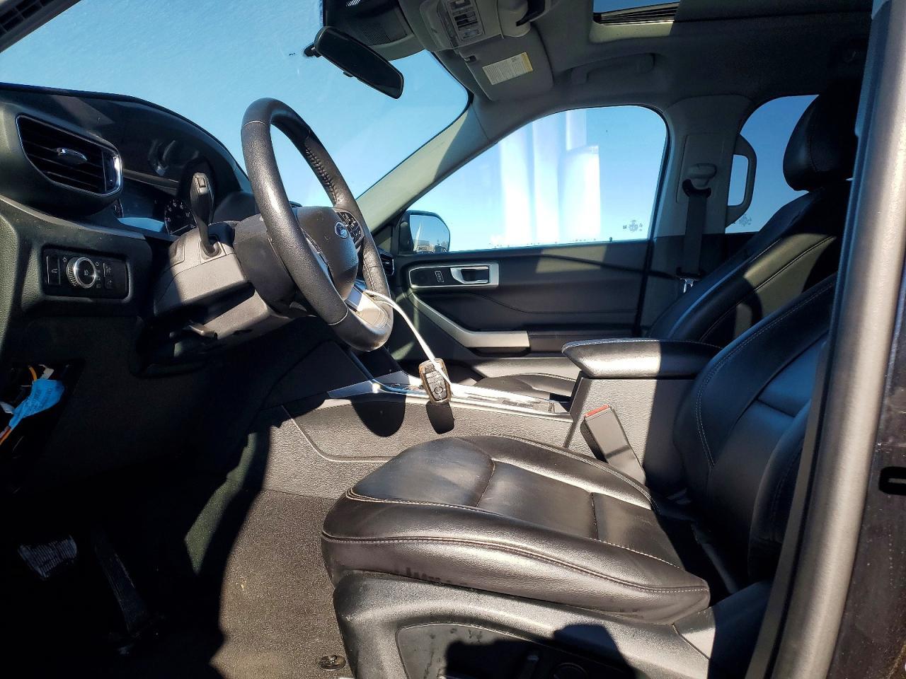 2023 Ford Explorer Xlt - Фото 7