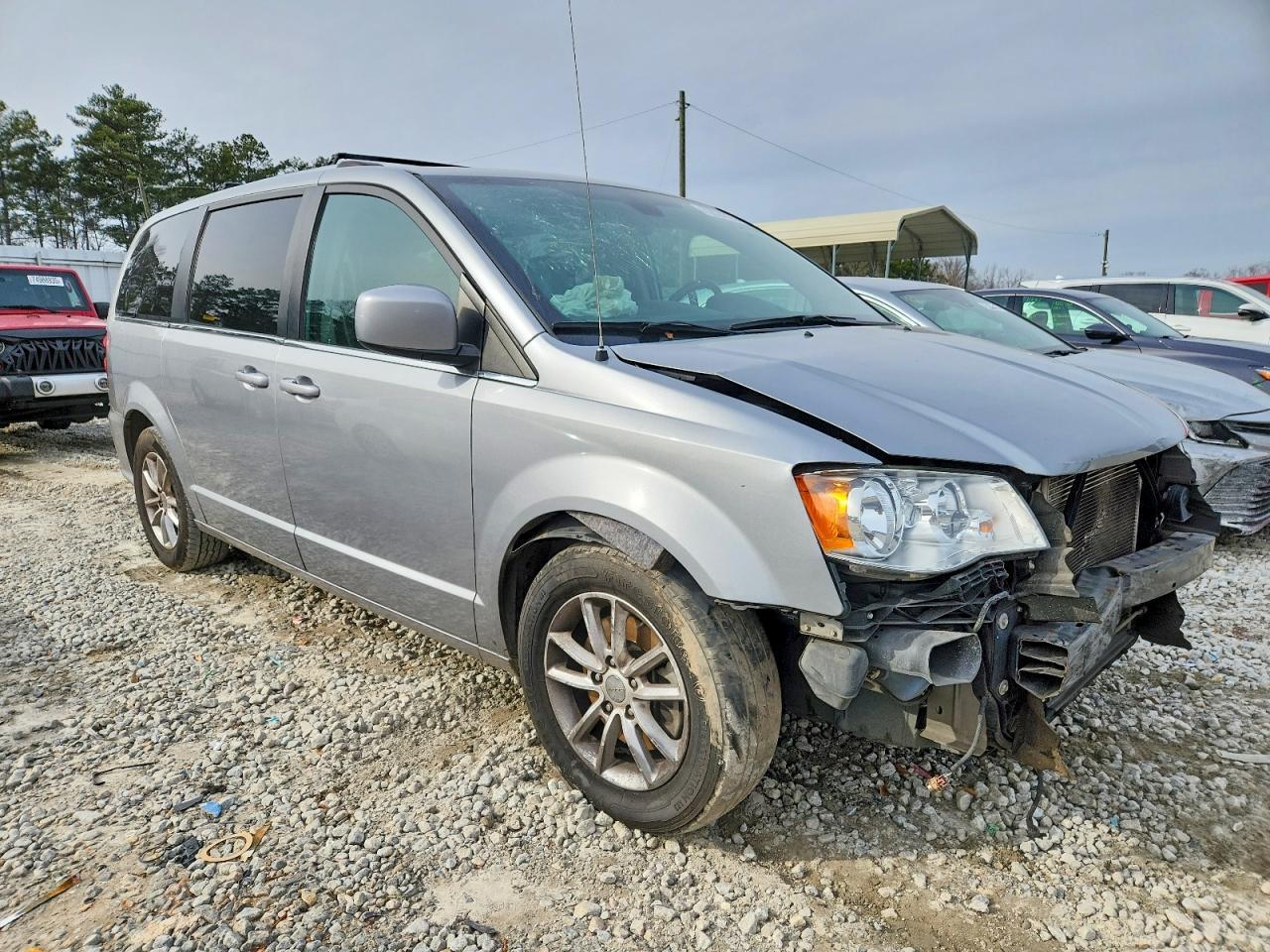 2020 Dodge Grand Caravan Sxt - Фото 4