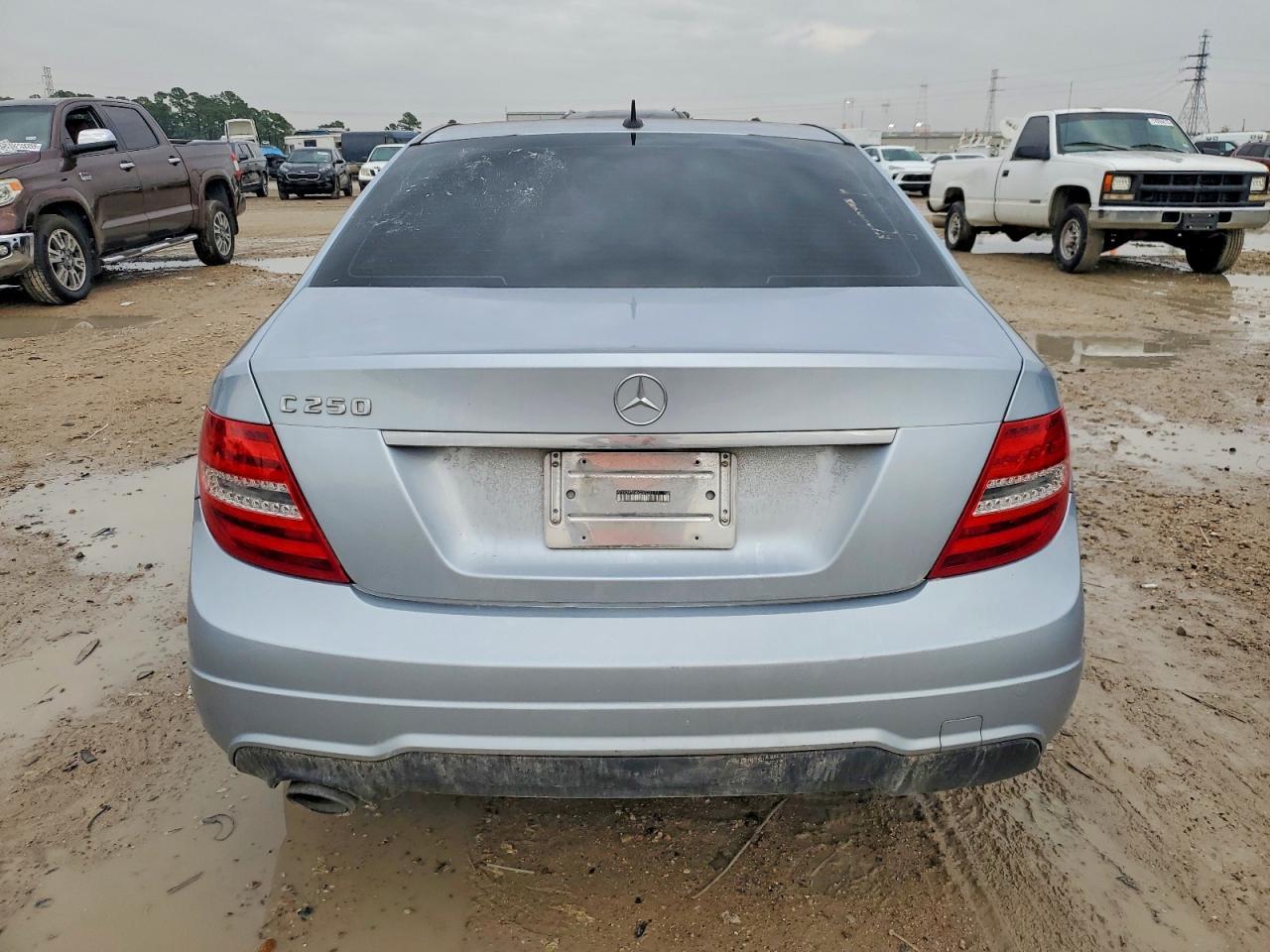 2014 Mercedes-Benz C 250 - Image 6