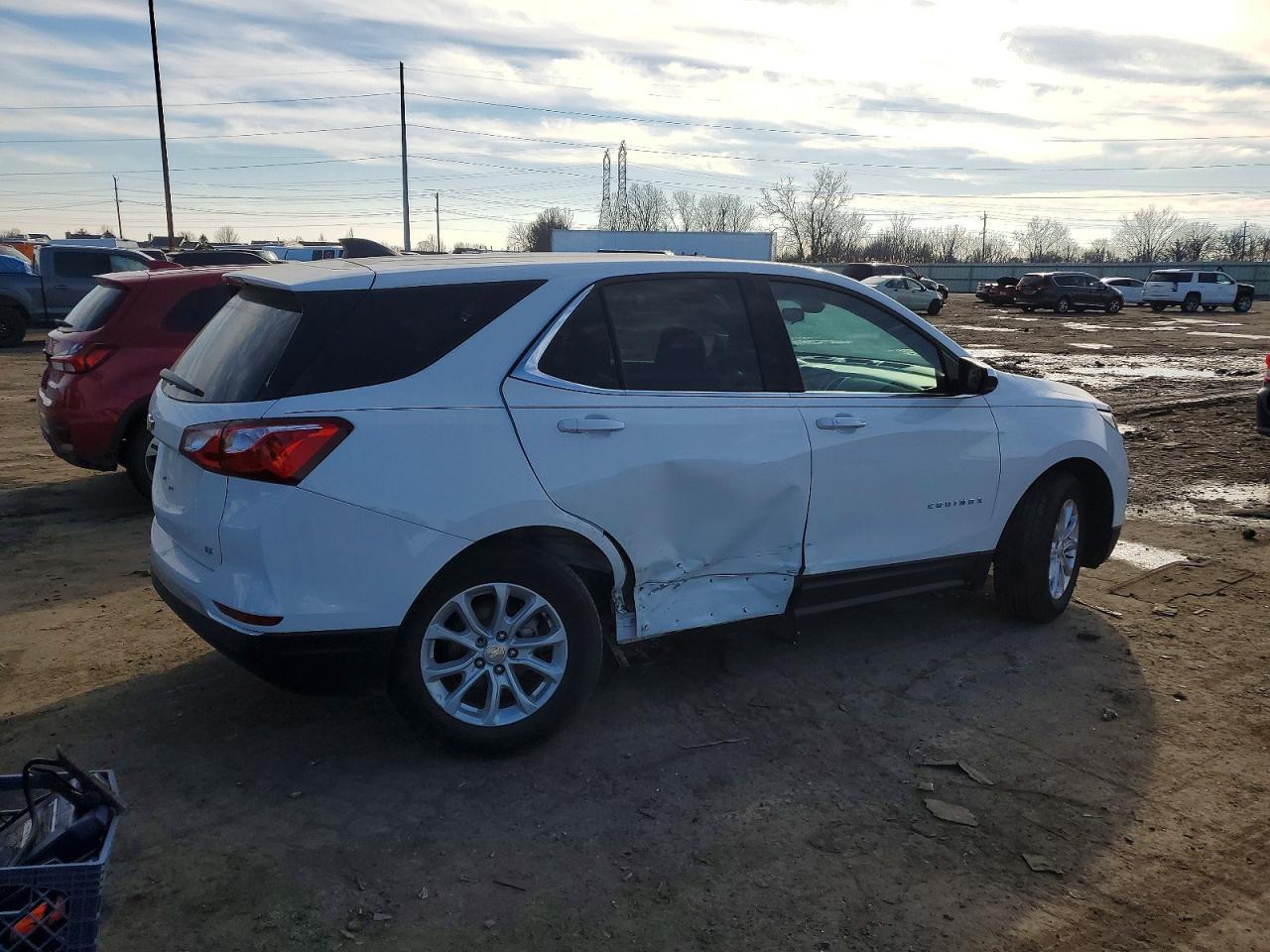2020 Chevrolet Equinox Lt - Фото 3