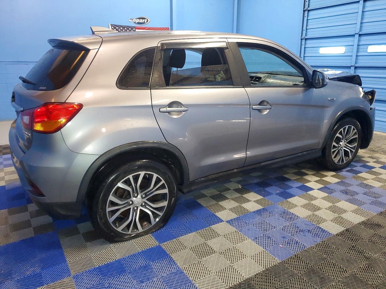 2019 Mitsubishi Outlander Sport Es - Фото 3