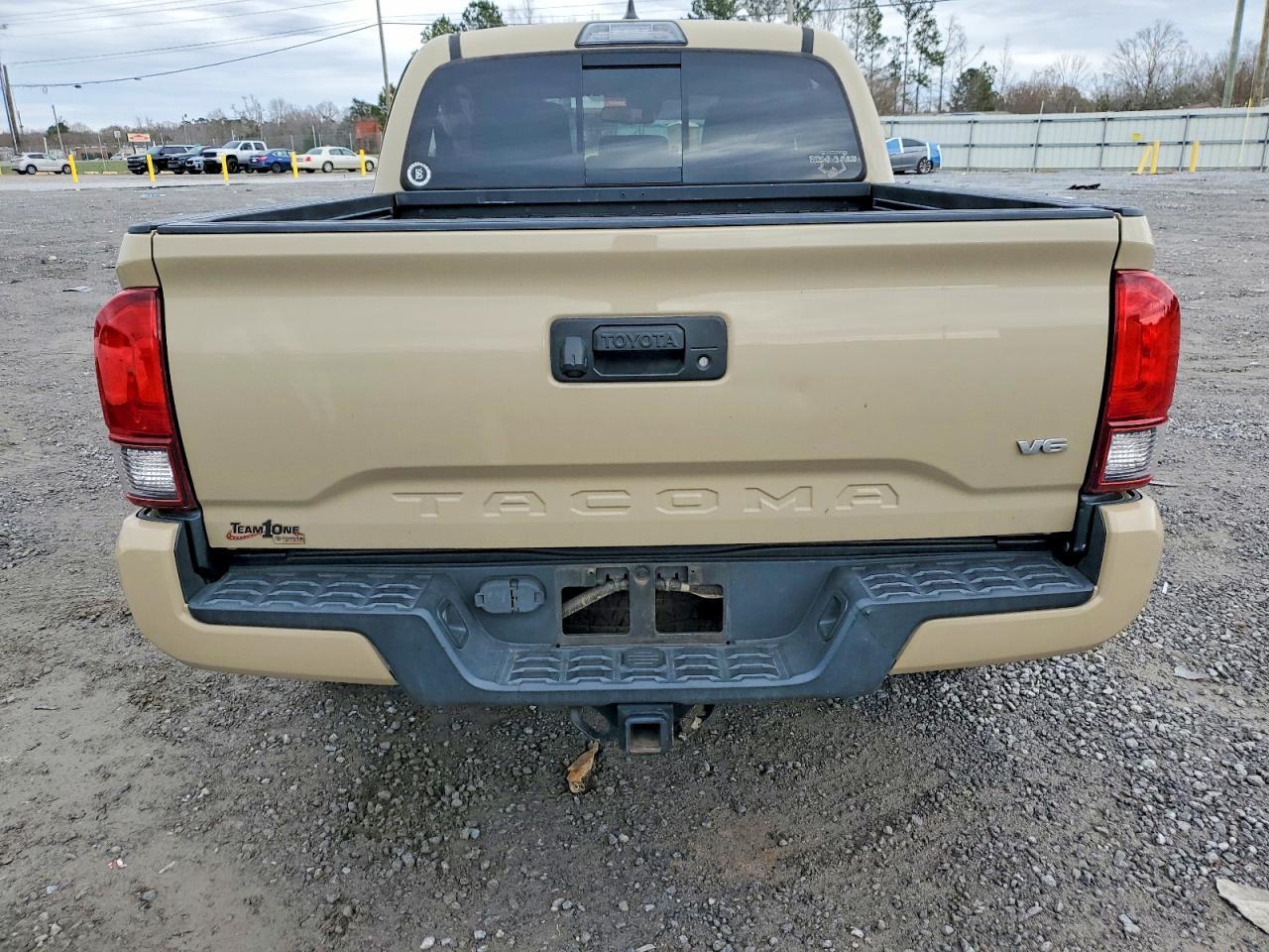 2018 Toyota Tacoma Double Cab - Фото 6