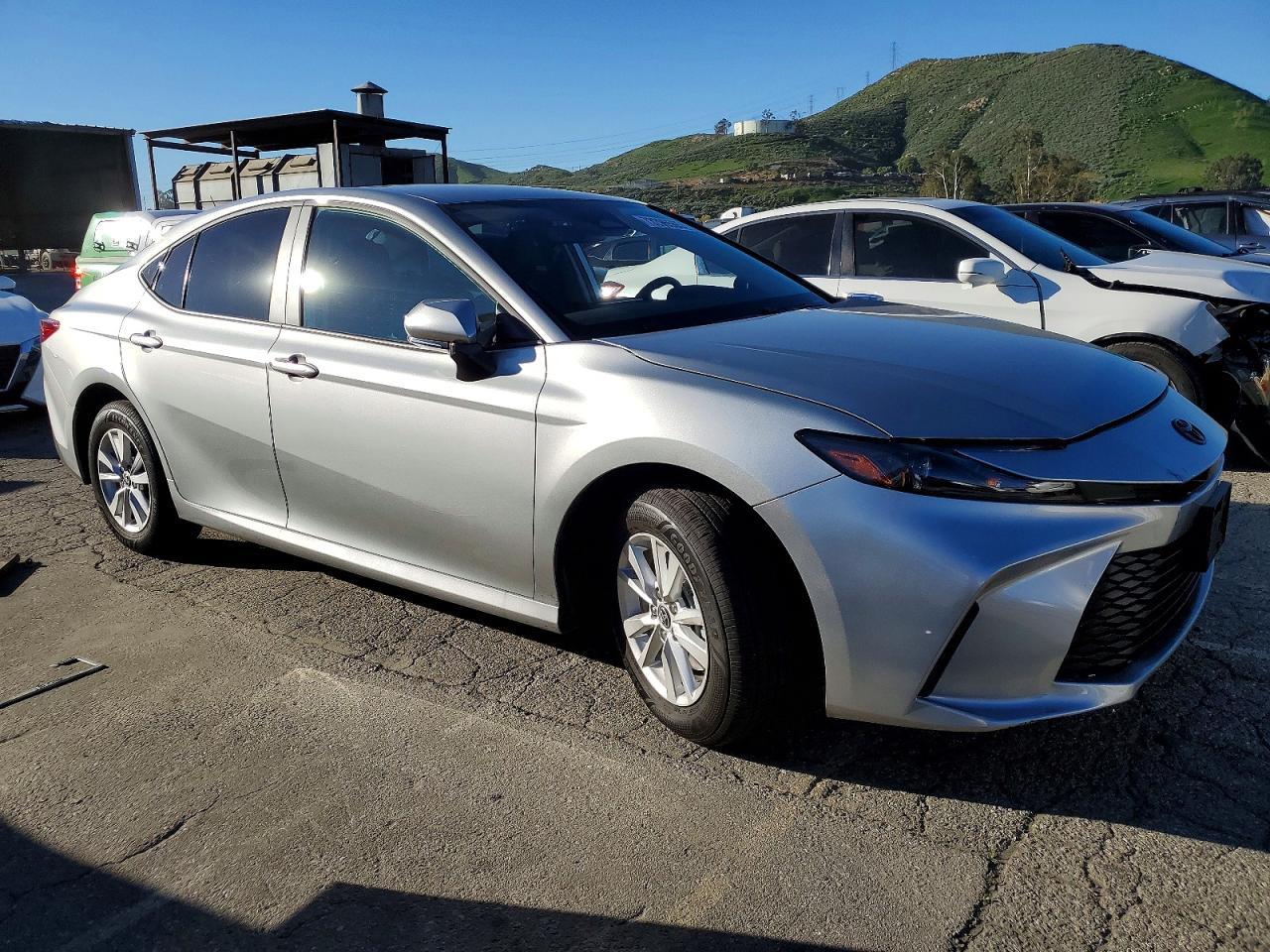 2025 Toyota Camry Xse - Image 4