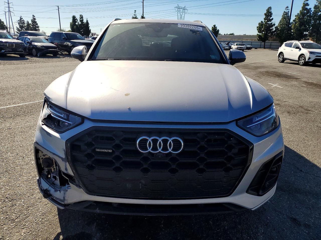 2022 Audi Q5 Premium Plus 45 - Фото 5