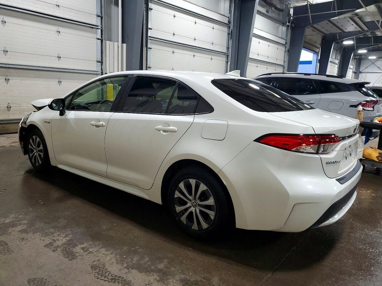 2020 Toyota Corolla Le - Фото 2