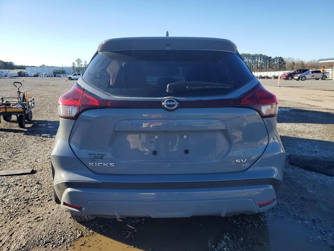 2024 Niss Kicks - Image 6