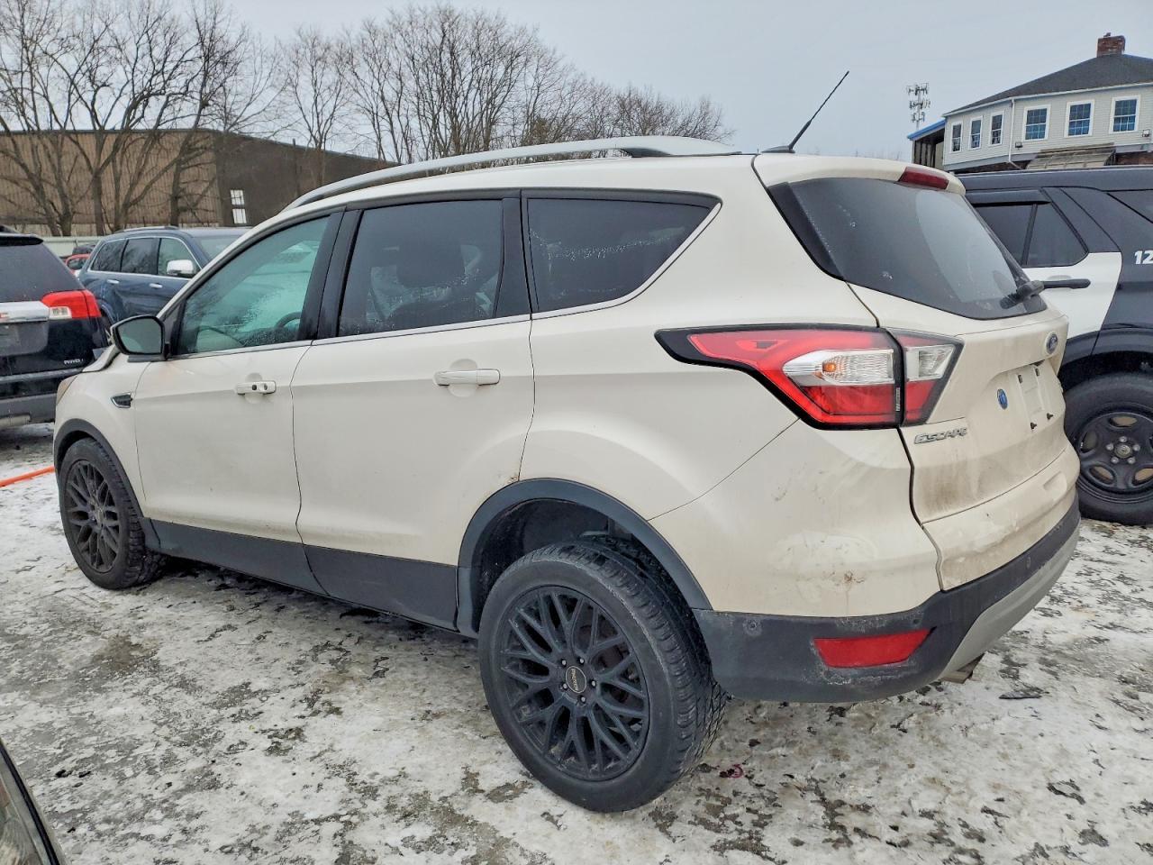 2017 Ford Escape Titanium - Image 2