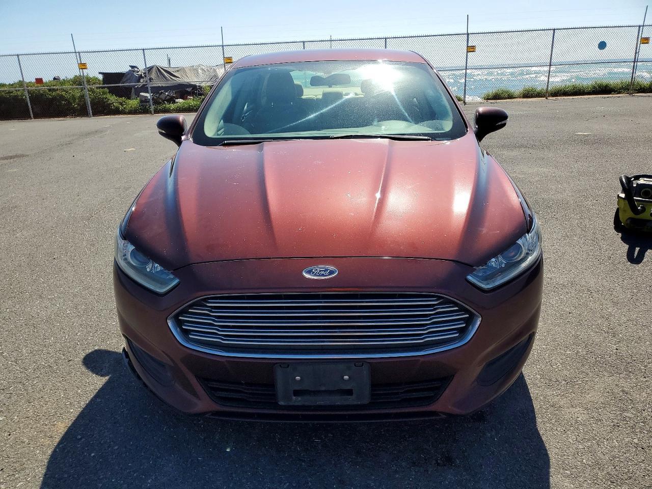 2015 Ford Fusion Se - Фото 5