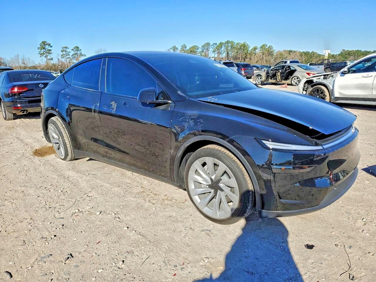 2026 Tesla Model Y - Image 4