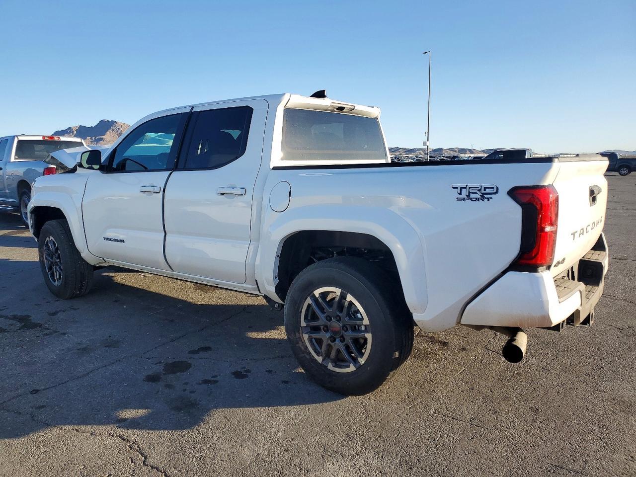 2026 Toyota Tacoma Double Cab - Фото 2