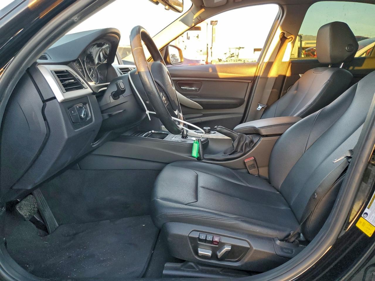 2017 BMW 320 I - Фото 7