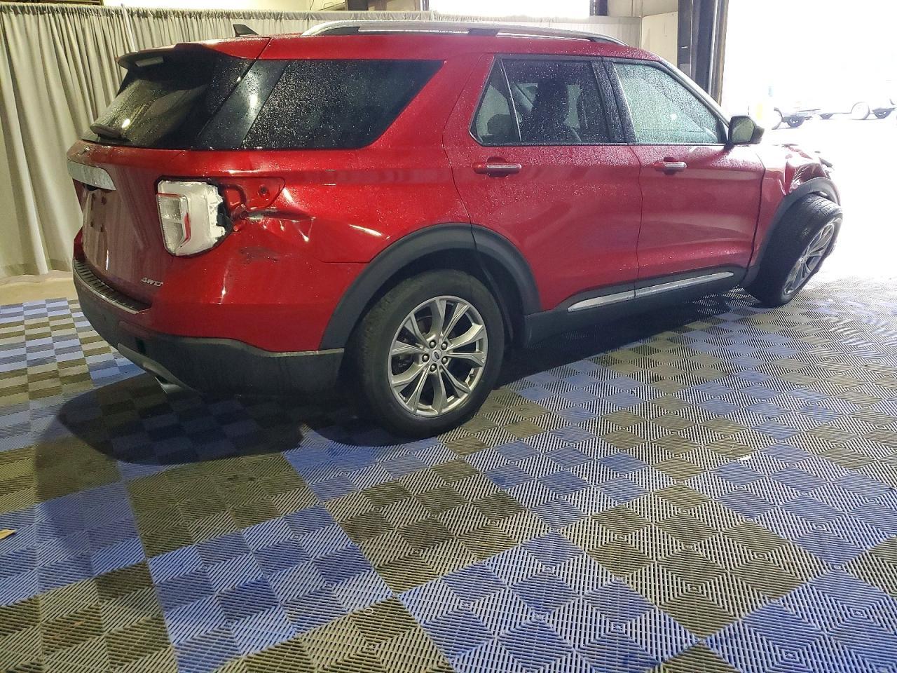 2023 Ford Explorer Limited *** Prior Fleet *** - Image 3