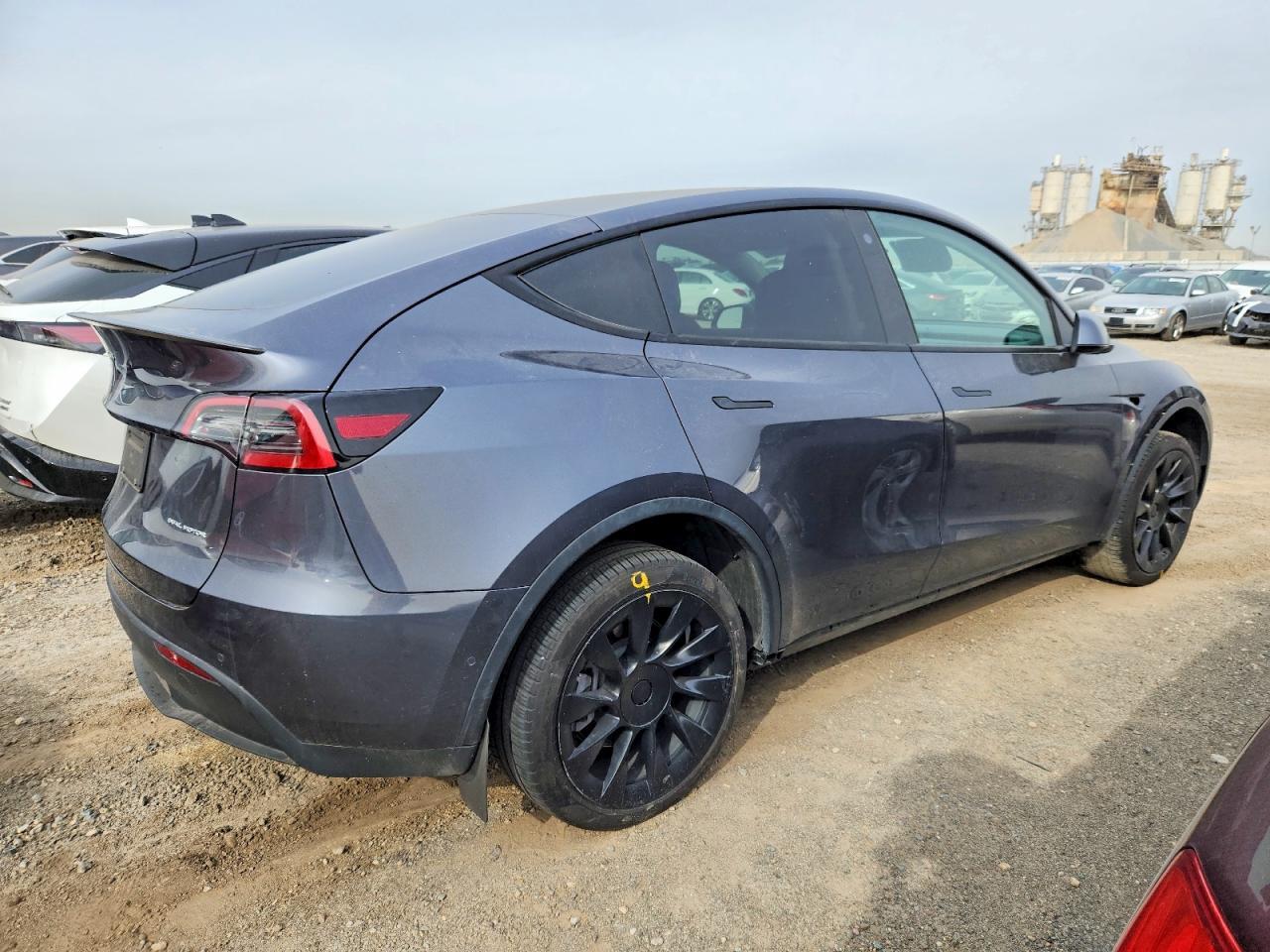 2021 Tesla Model Y - Фото 3