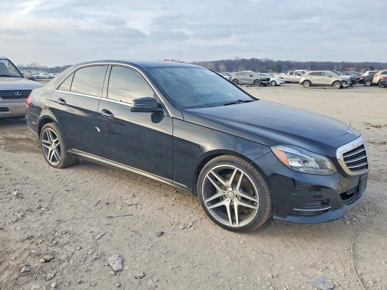 2015 Mercedes-Benz E 350 4Matic - Фото 4