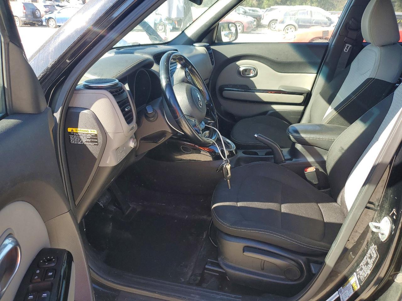 2014 Kia Soul + - Image 7