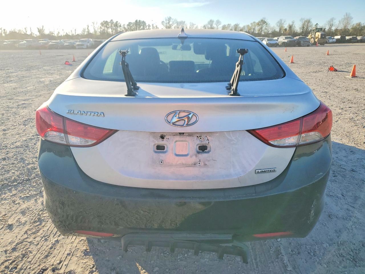 2013 Hyundai Elantra Gls - Фото 6