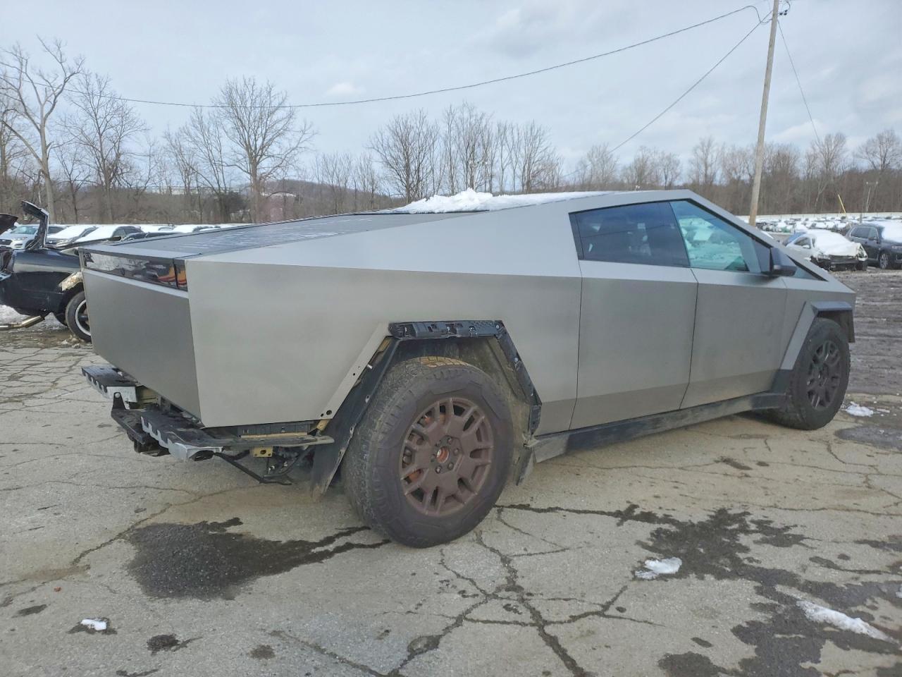 2024 Tesla Cybertruck - Фото 3