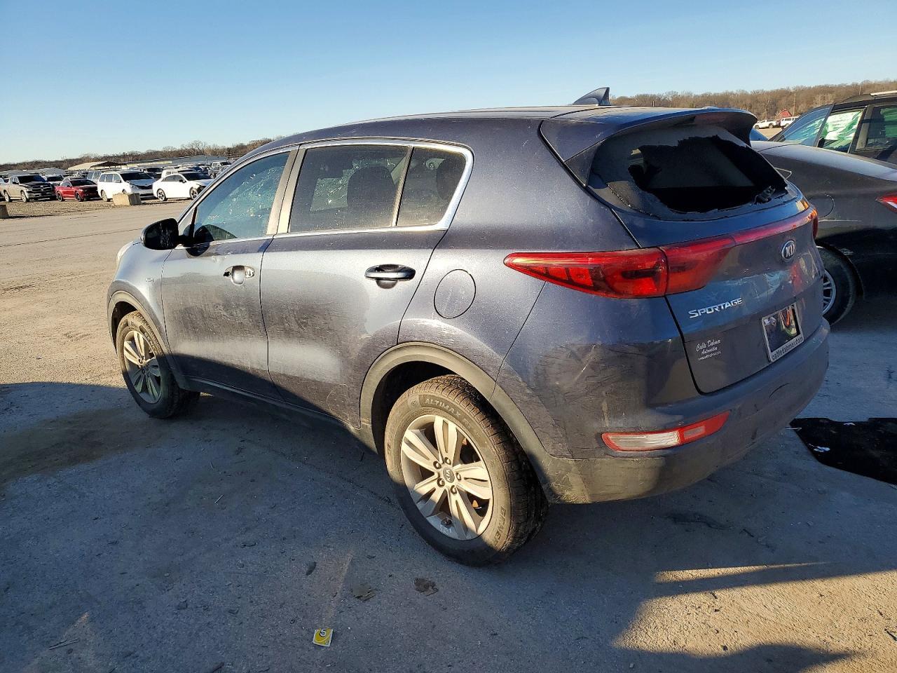 2018 Kia Sportage Lx - Image 2