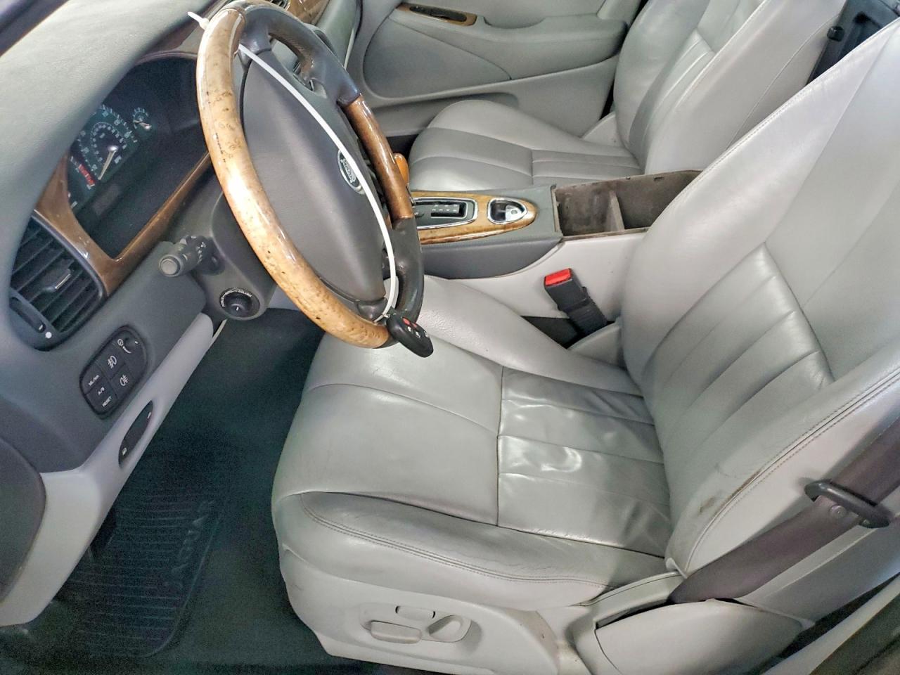2003 Jaguar S-Type - Image 7