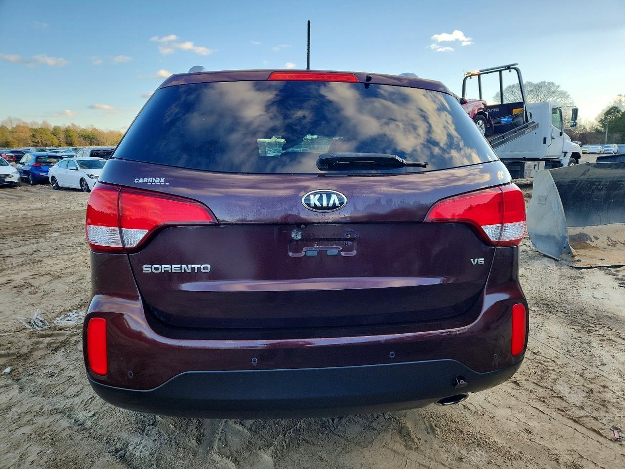 2015 Kia Sorento Lx - Image 6