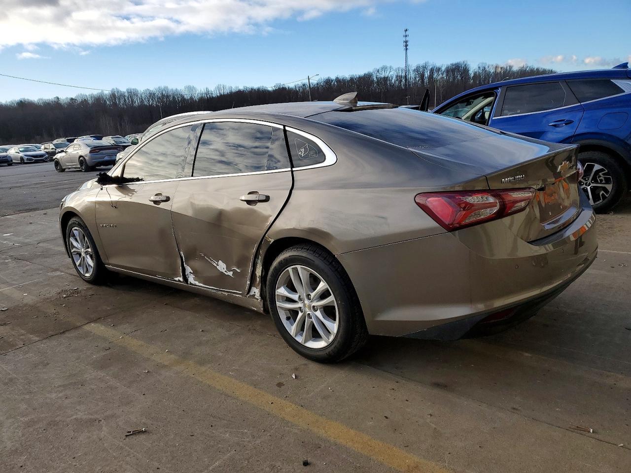 2020 Chevrolet Malibu Lt - Фото 2