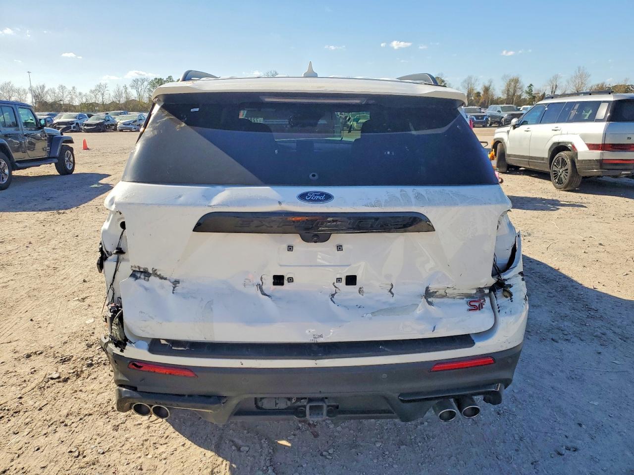 2021 Ford Explorer St - Фото 6