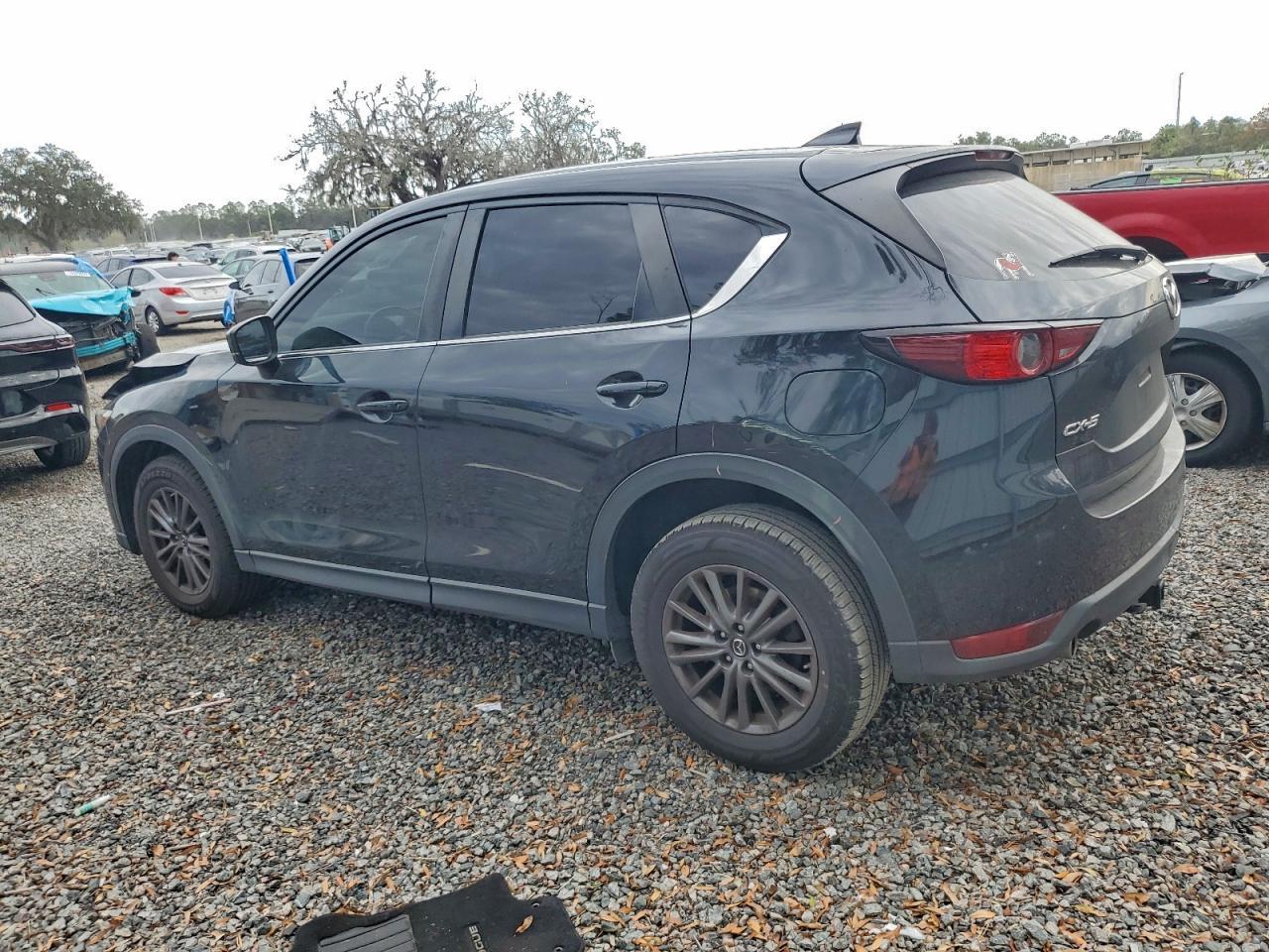 2019 Mazda Cx-5 Touring - Image 2