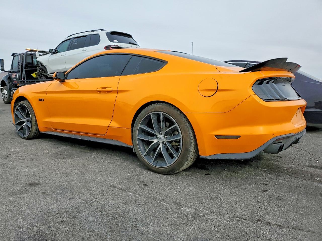 2018 Ford Mustang Gt - Фото 2
