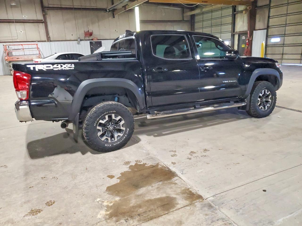 2016 Toyota Tacoma Double Cab - Фото 3