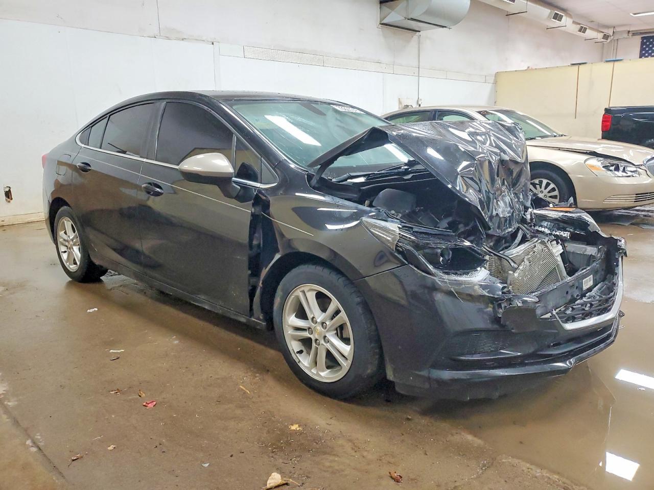 2018 Chevrolet Cruze Lt - Фото 4