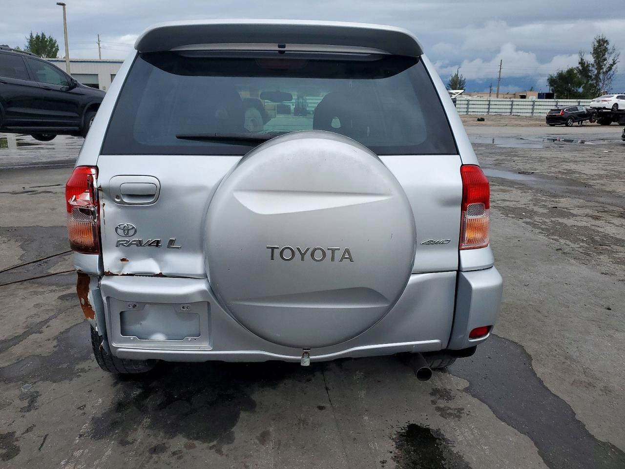 2003 Toyota Rav4 - Фото 6