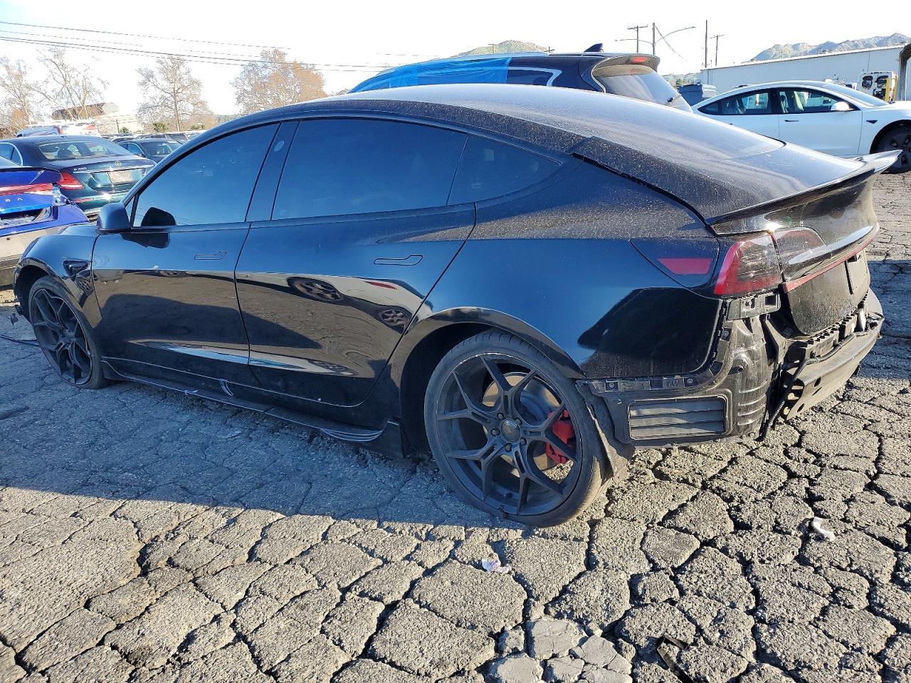 2022 Tesla Model 3 - Image 2