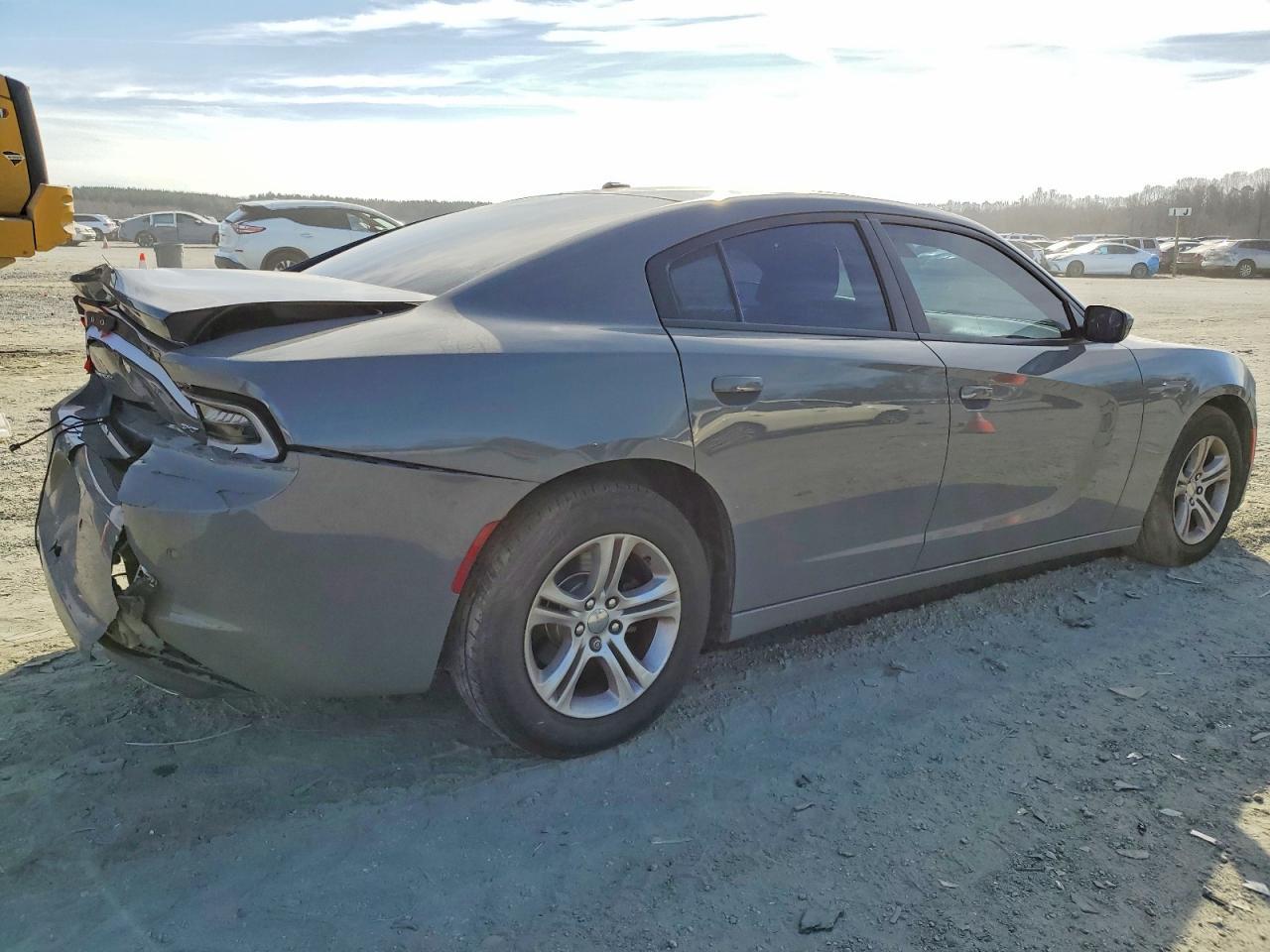 2018 Dodge Charger Sxt - Image 3