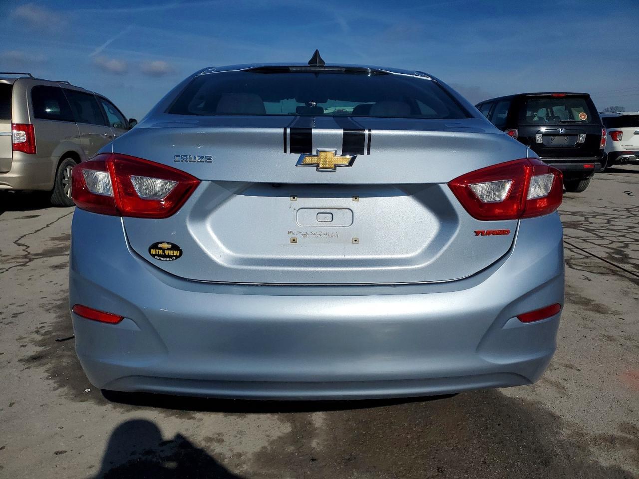 2017 Chevrolet Cruze Ls - Фото 6