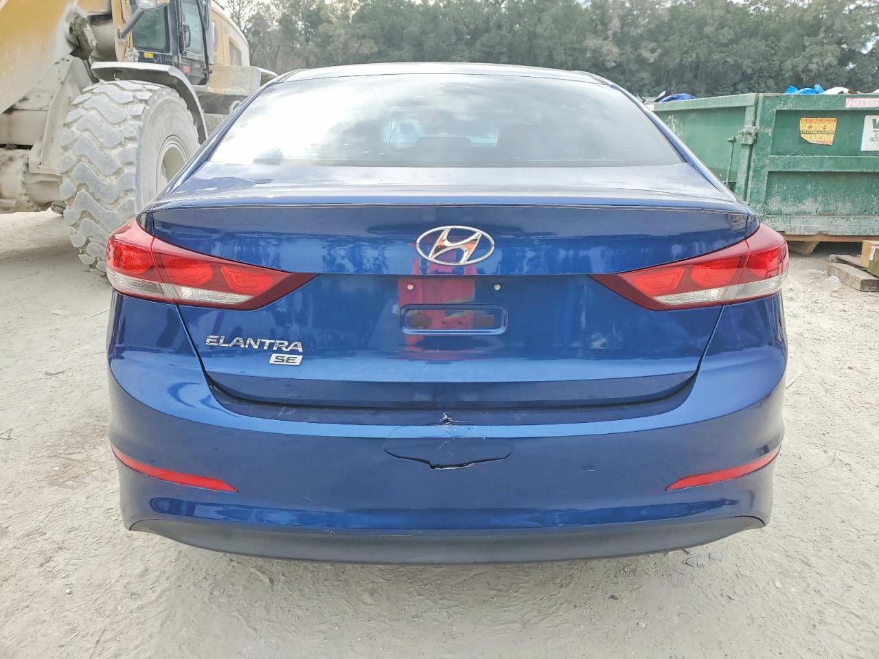 2018 Hyundai Elantra Se - Image 6