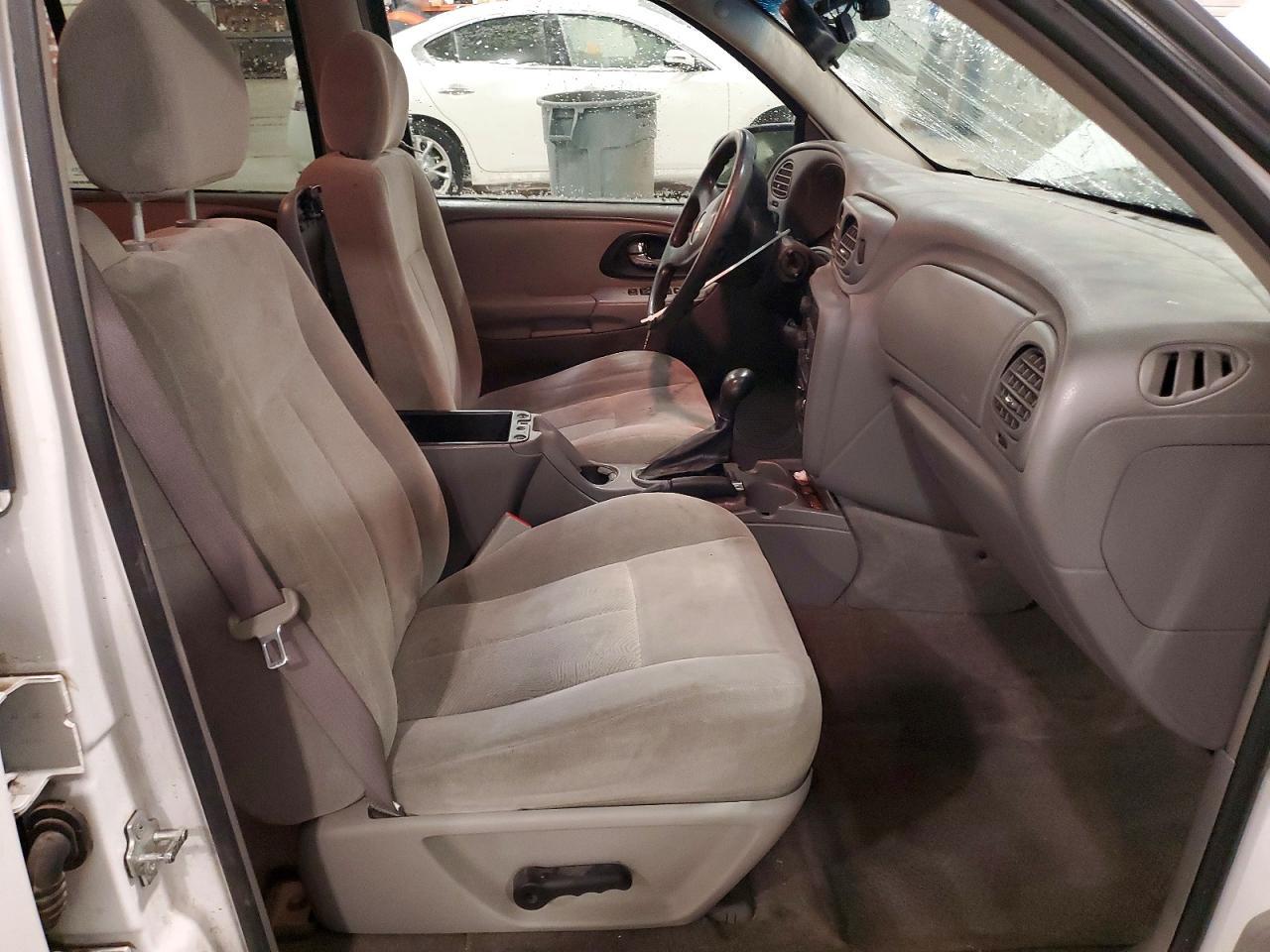 2005 Chevrolet Trailblazer Ls - Image 7