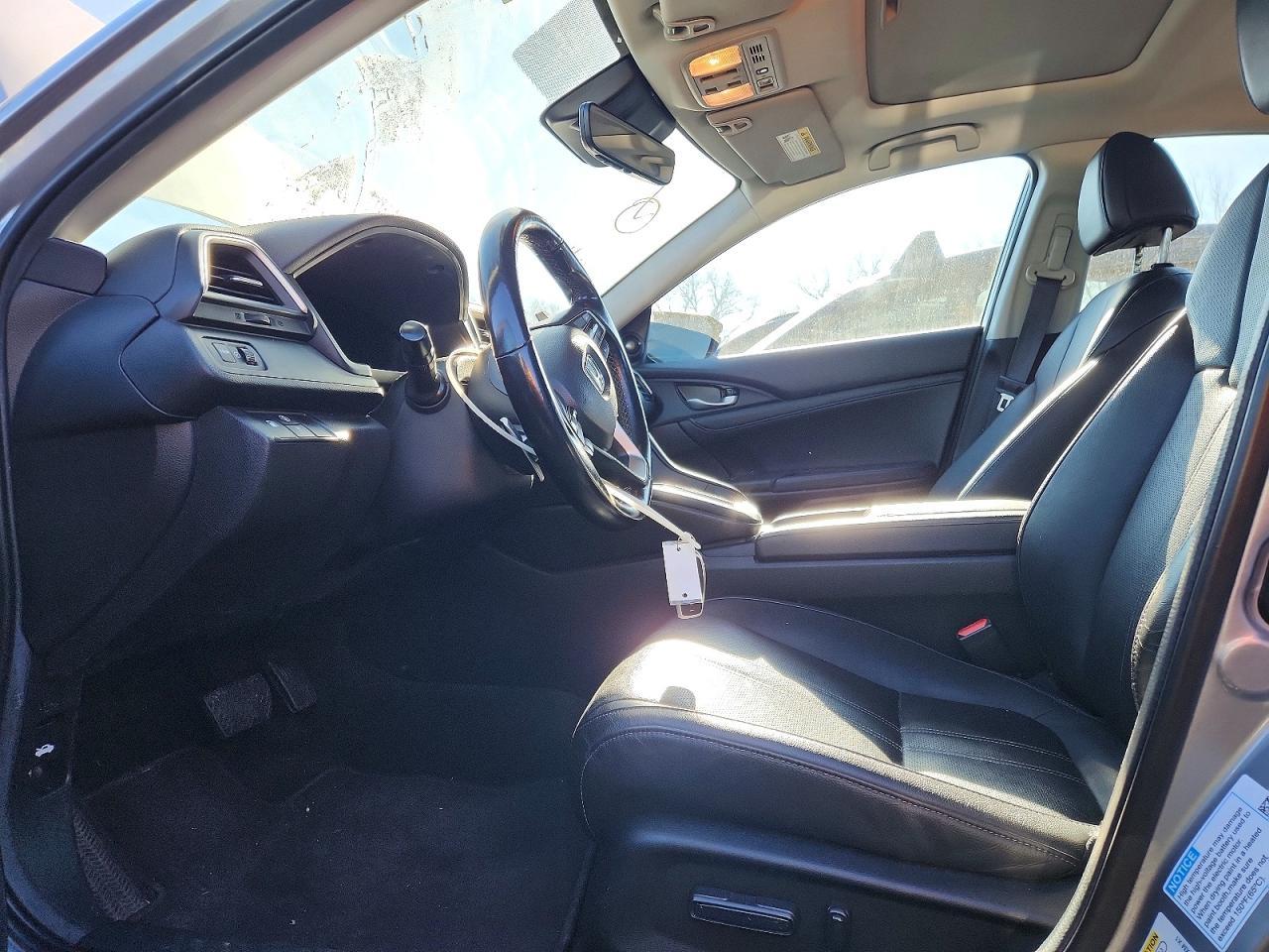 2021 Honda Insight Touring - Фото 7