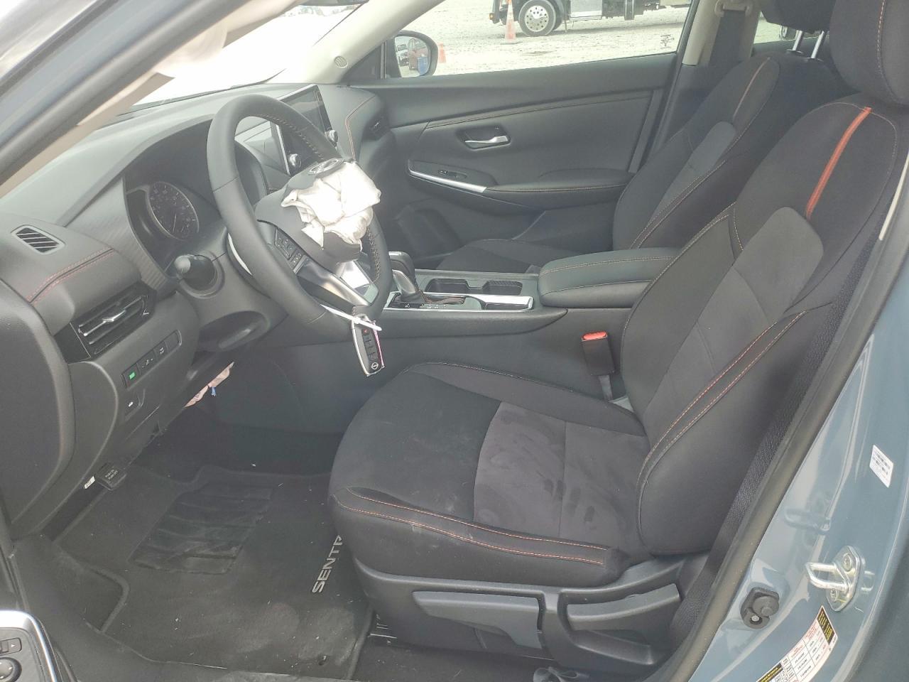 2025 Nissan Sentra Sr - Фото 7