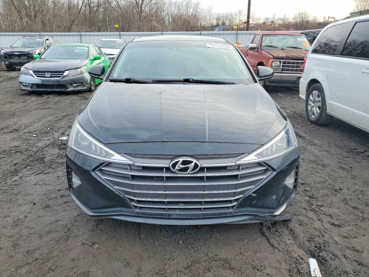 2020 Hyundai Elantra Se - Фото 5