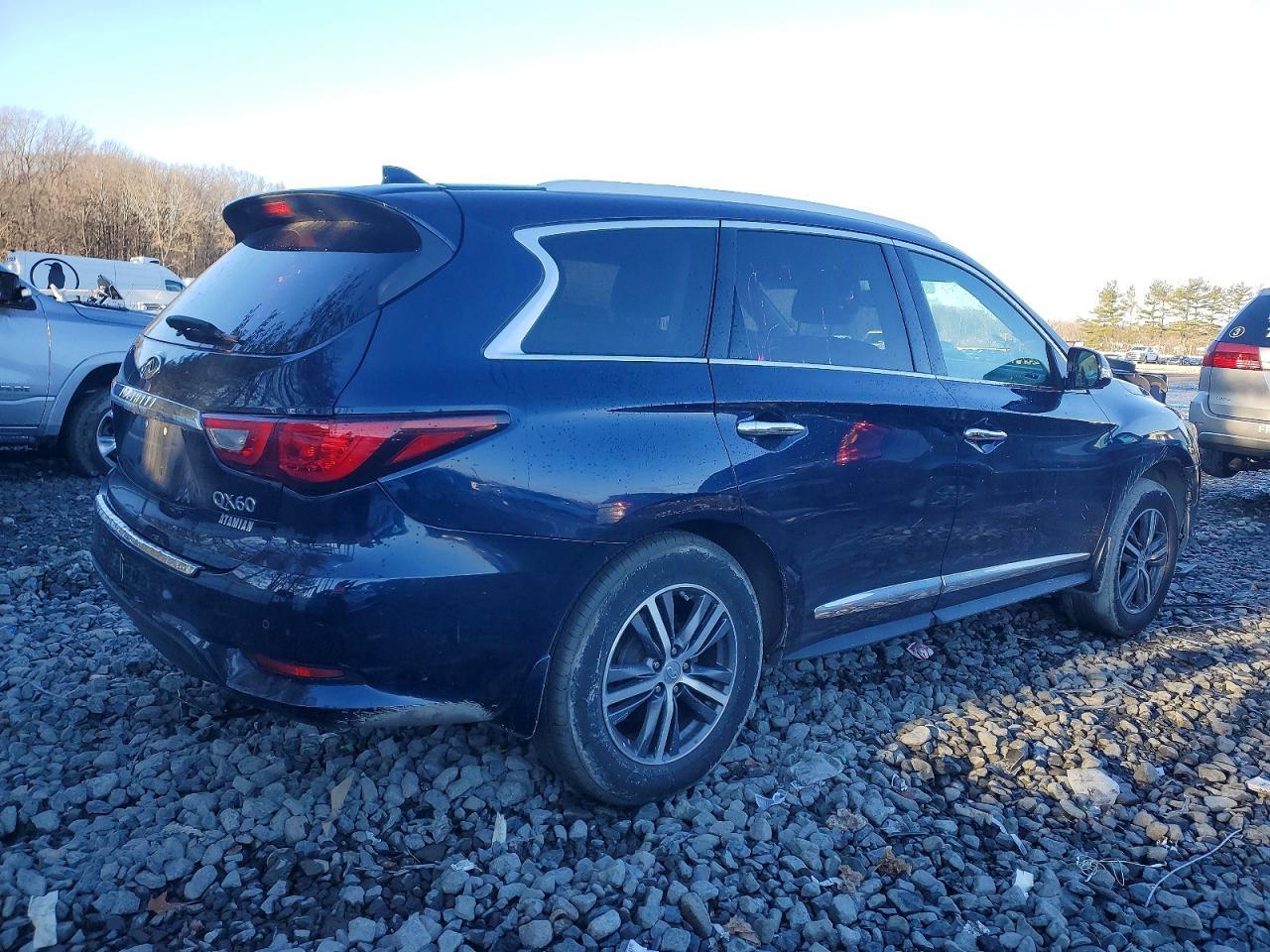 2017 Infiniti Qx60 Base - Фото 3