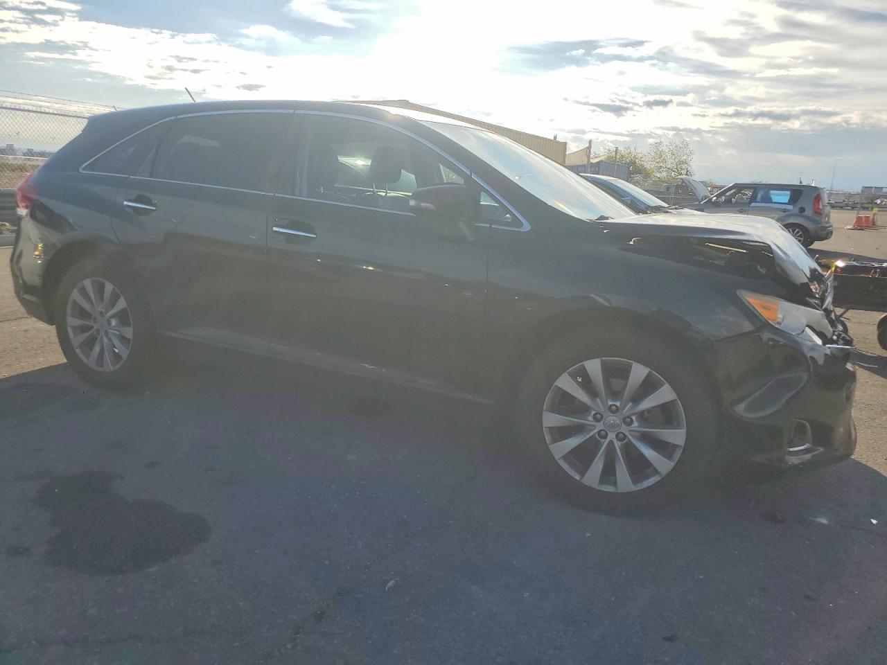2014 Toyota Venza Le - Фото 4