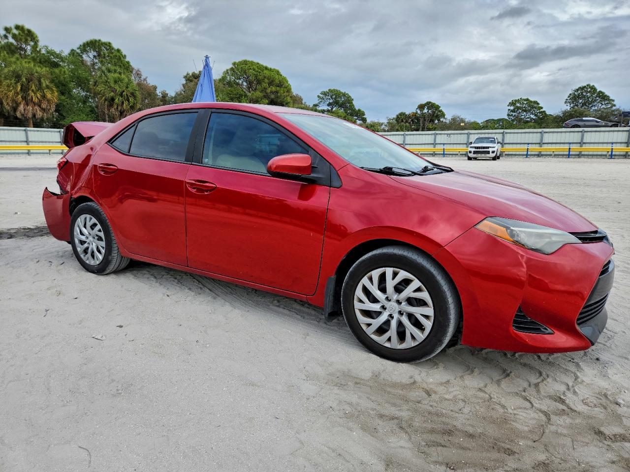 2017 Toyota Corolla L - Фото 4